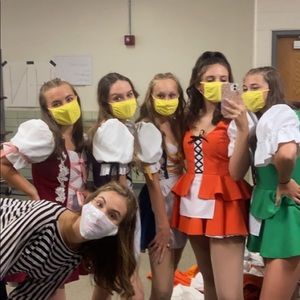 Meet your Posher, Lexi